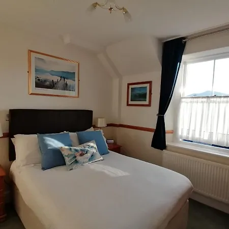 Amble House Bed and Breakfast *